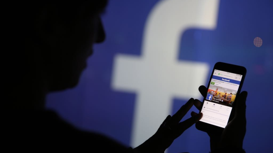 Facebook instalará en Barcelona centro para combatir noticias falsas