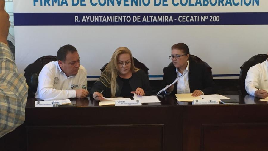 Firman convenio el Cecati y Ayuntamiento de Altamira
