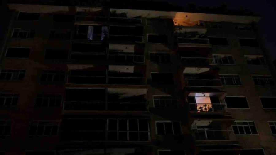 Venezuela continua con apagón, caen 6 presuntos culpables