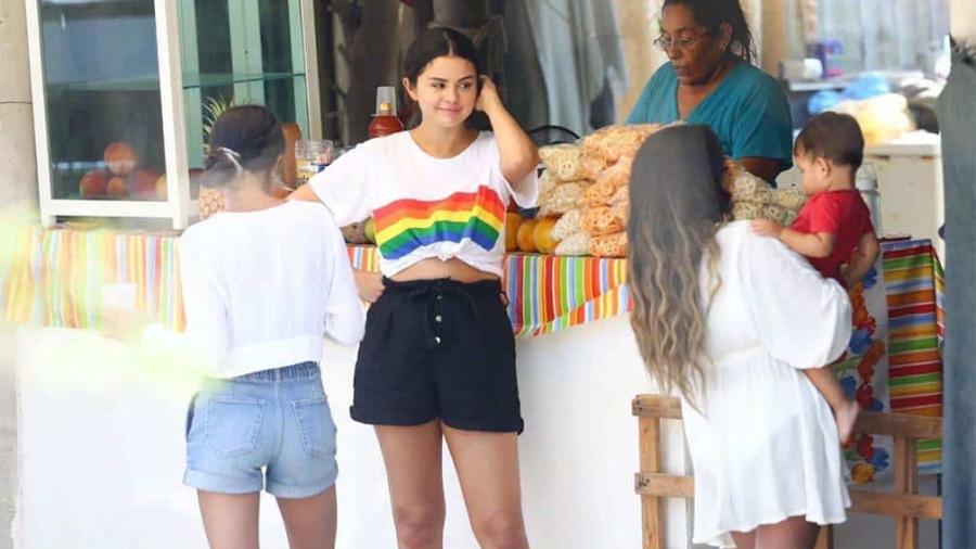 Selena Gómez visita Sayulita Nayarit