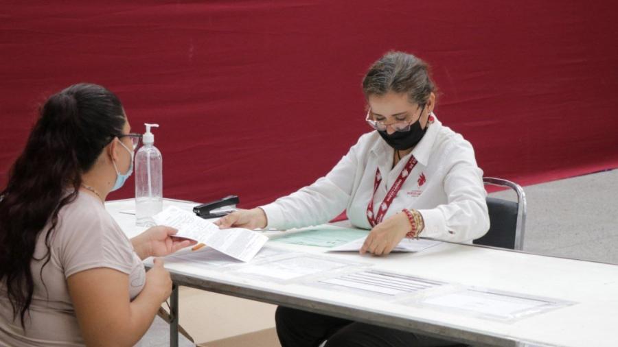 Padres de familia que no han firmado el contrato de la beca a&uacute;n pueden hacerlo 