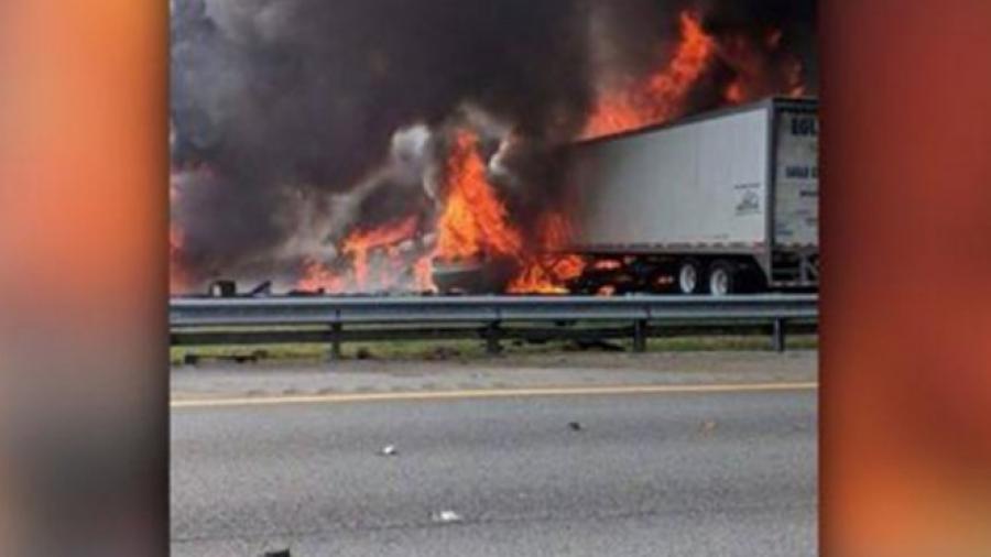 7 muertos tras accidente múltiple en norte de Florida