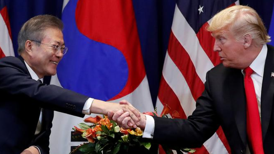 EU y Corea del Sur firman nuevo tratado comercial