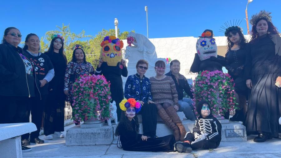 Escuelas promueven el rescate de tradiciones con celebración de Xantolo