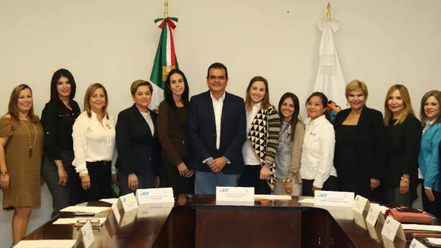 Toman protesta nuevas integrantes del Consejo del INMUJER
