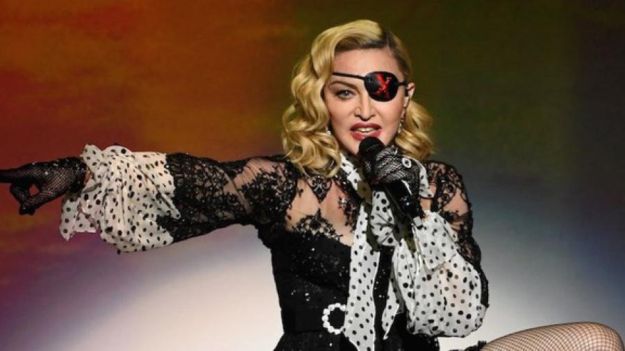 Recibe Madonna reconocimiento “Defensor del Cambio”