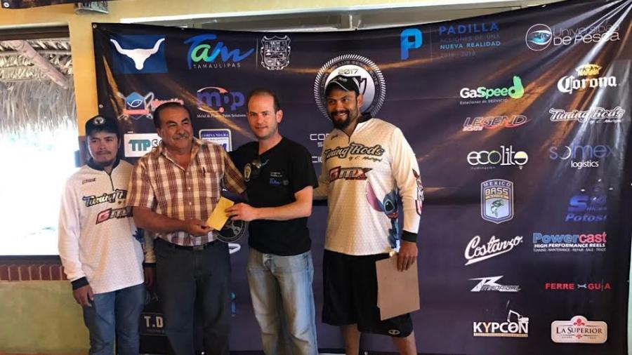 Se lleva a cabo Copa de Pesca Deportiva en la presa Vicente Guerrero
