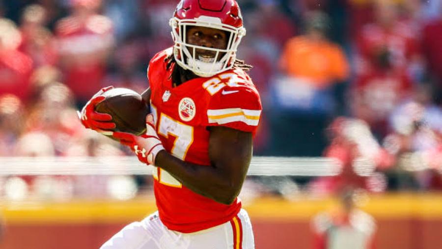 Kansas City corta a Hunt