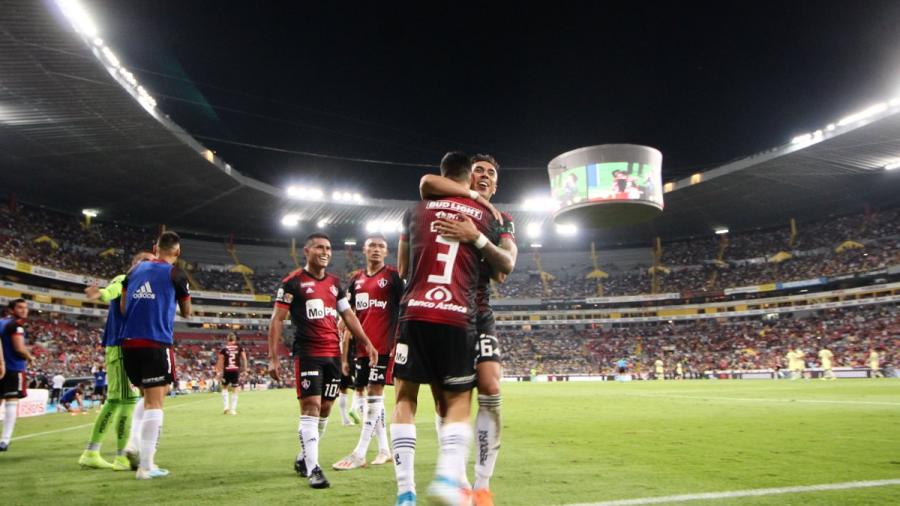 Atlas golea a América en el Estadio Jalisco