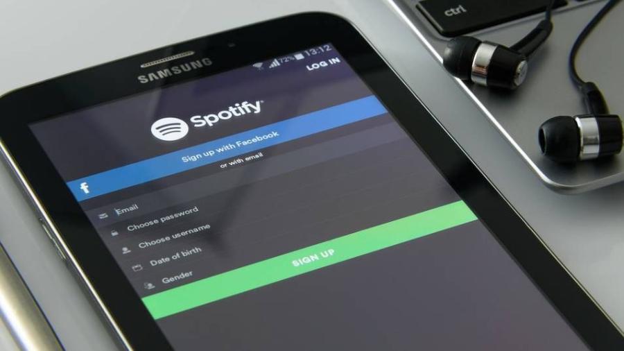 Alertan sobre mensaje estafa para cuentas gratuitas de Spotify