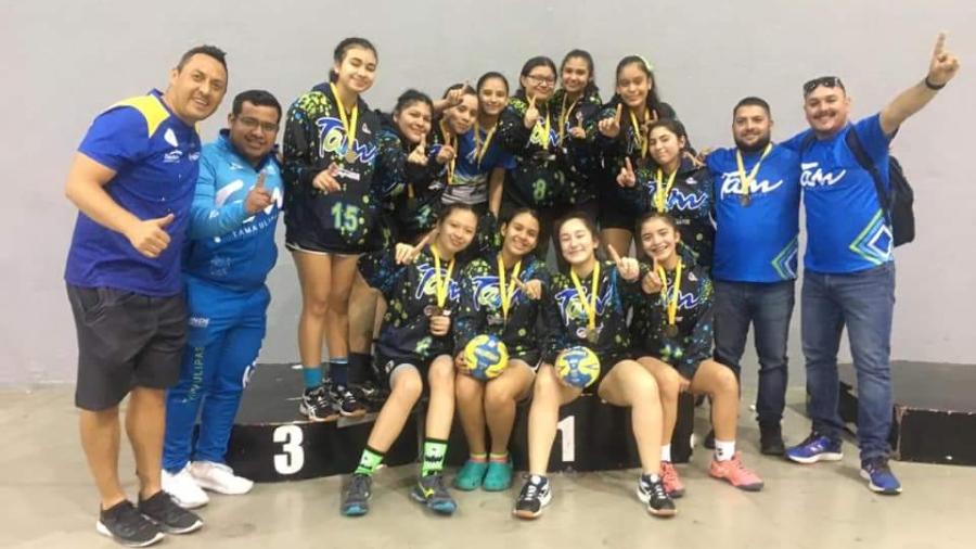Selecciones Tamaulipas de Handball ganan dos medallas y un cuarto lugar