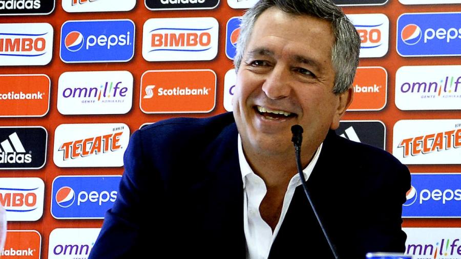 Jorge Vergara rechaza supuesto ofrecimiento de Morena