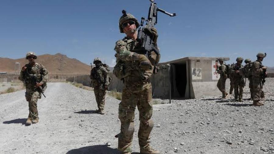 Estados Unidos completa retirada de tropas en Afganistán