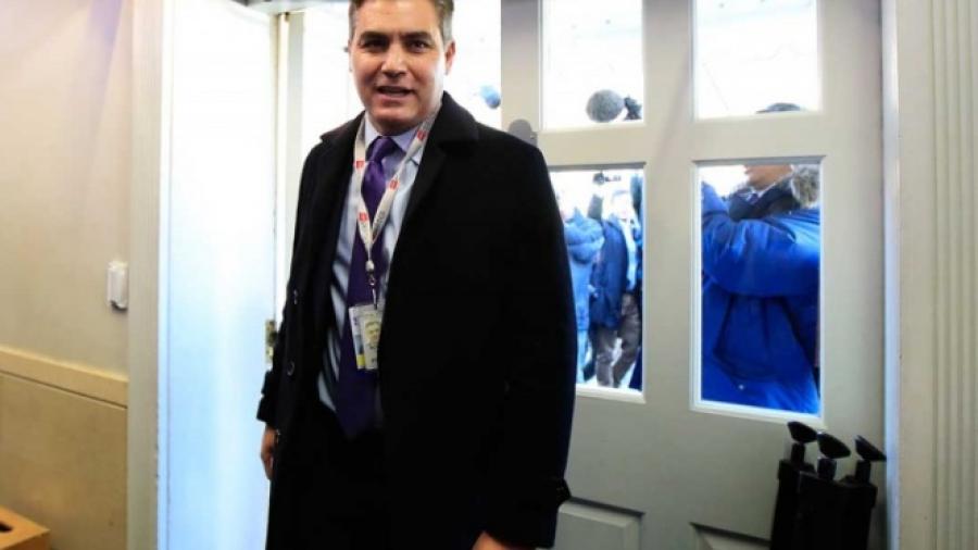 Casa Blanca envía carta a periodista de CNN