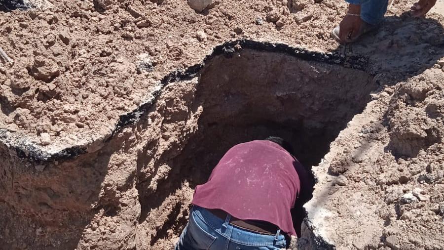 Trabaja COMAPA en reparación de fugas de agua en el sector Poniente