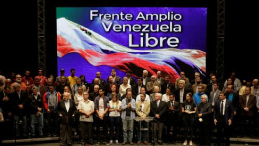Frente Amplio exige elecciones en Venezuela antes del 10 de enero de 2019