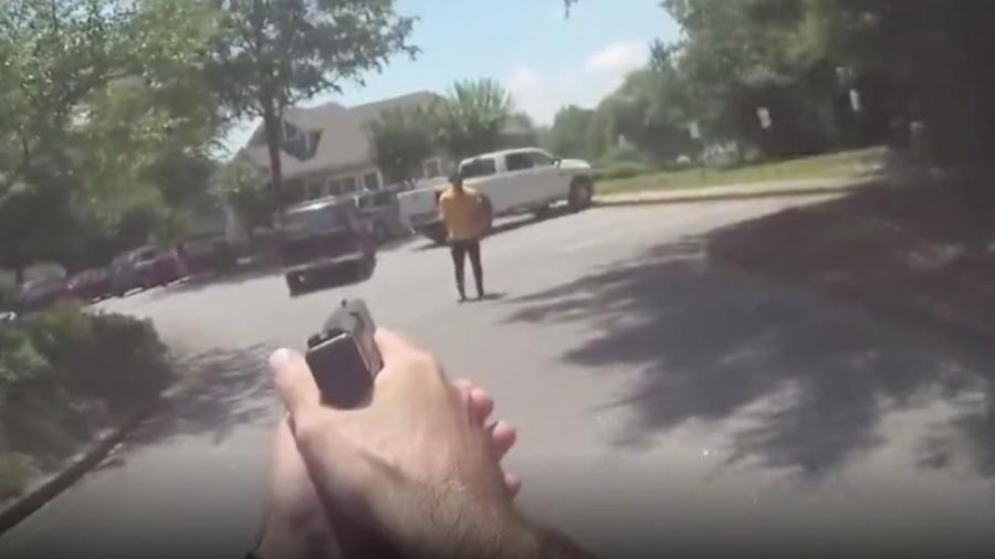 Policías balean a hombre que amenazaba con un cuchillo