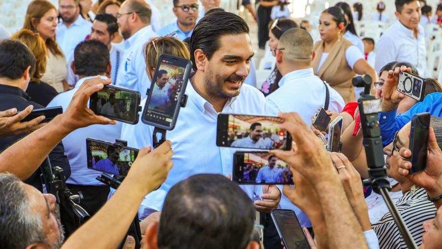 Llama Carlos Peña Ortiz a que niños y jóvenes asistan a la escuela