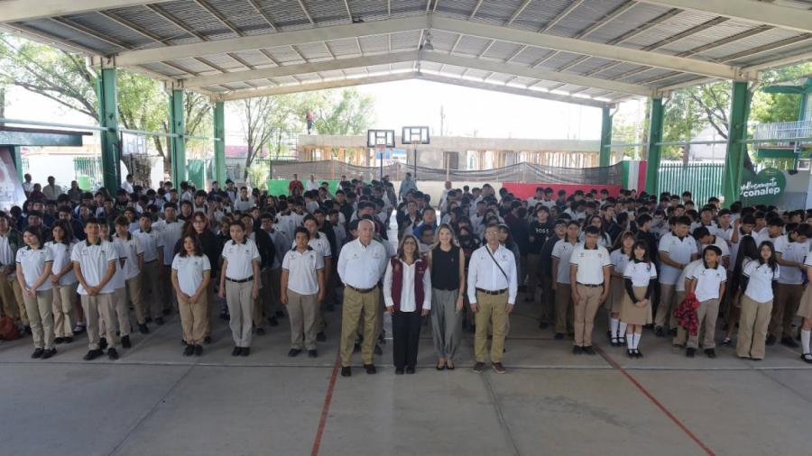 Fomenta SEDUMA valores ambientales y responsabilidad ecológica en estudiantes del CONALEP