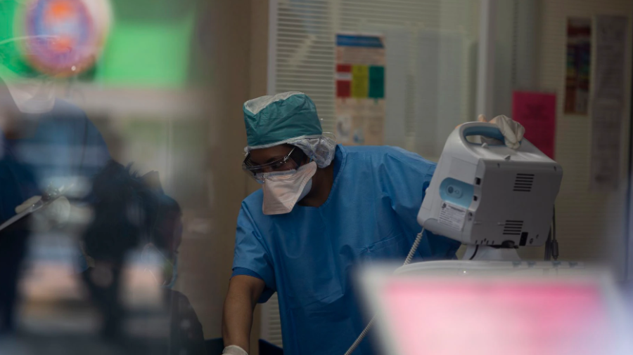 Promete AMLO un "nuevo sistema público de salud" para el próximo año 