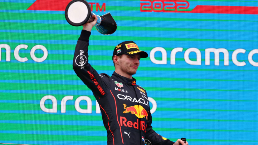 Max Verstappen se lleva el Gran Premio de Hungría; "Checo" termina quinto