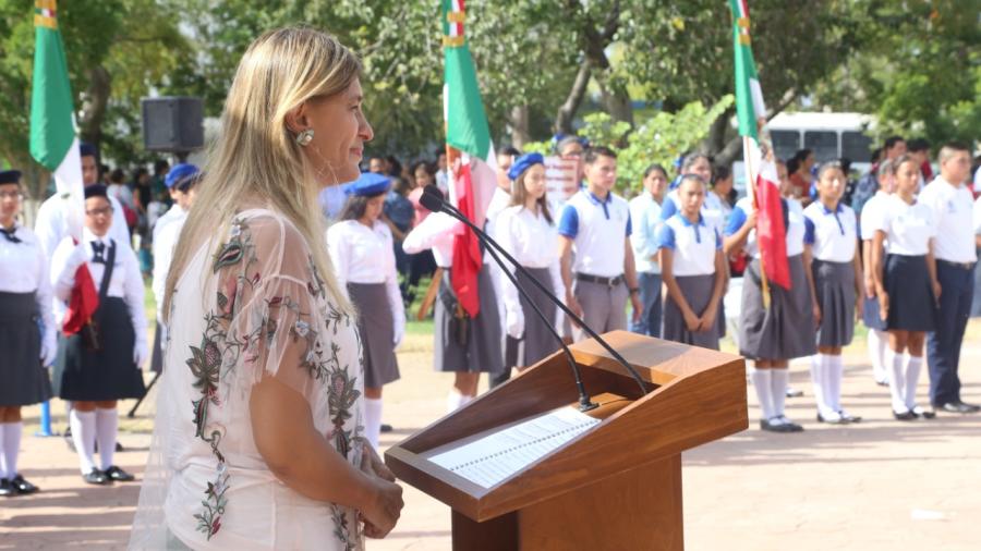Inaugura Maki exposición de Símbolos Patrios