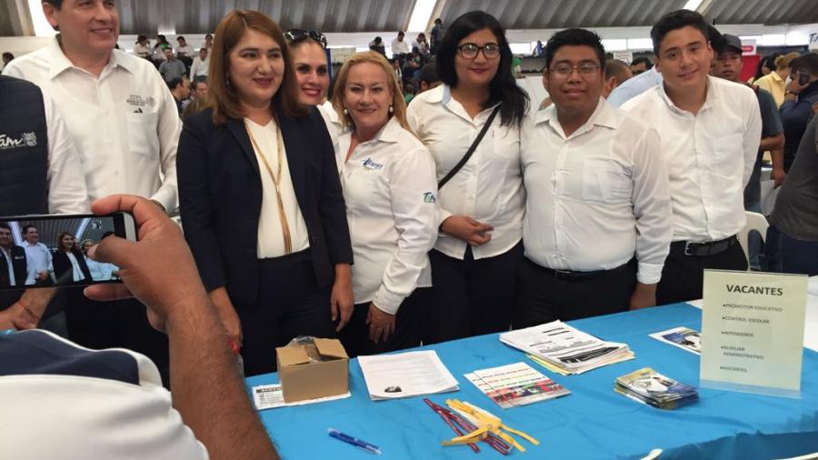 Con &eacute;xito se desarrolla la sexta feria nacional del empleo