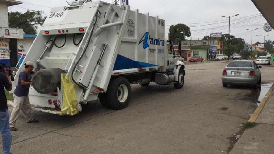 Entrarán en funcionamiento camiones recolectores de basura y unidades motrices nuevas