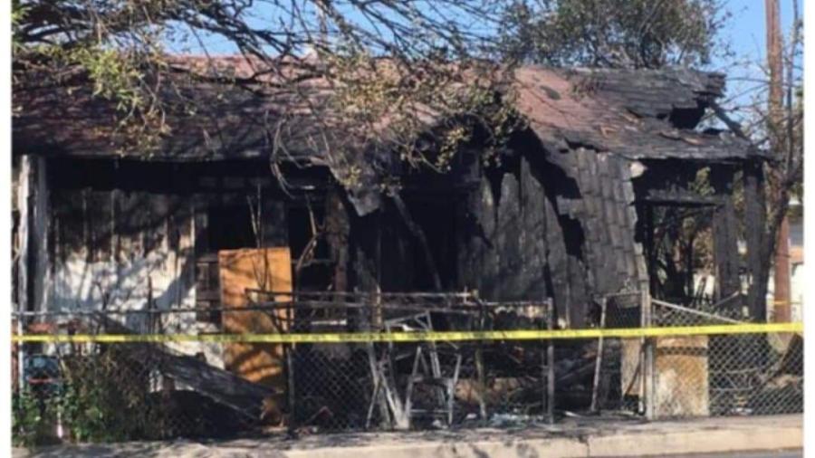 Bomberos de Brownsville responden ante incendio en un hogar