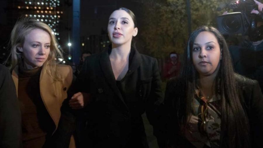 Piden sanciones por contacto entre "El Chapo" y su esposa