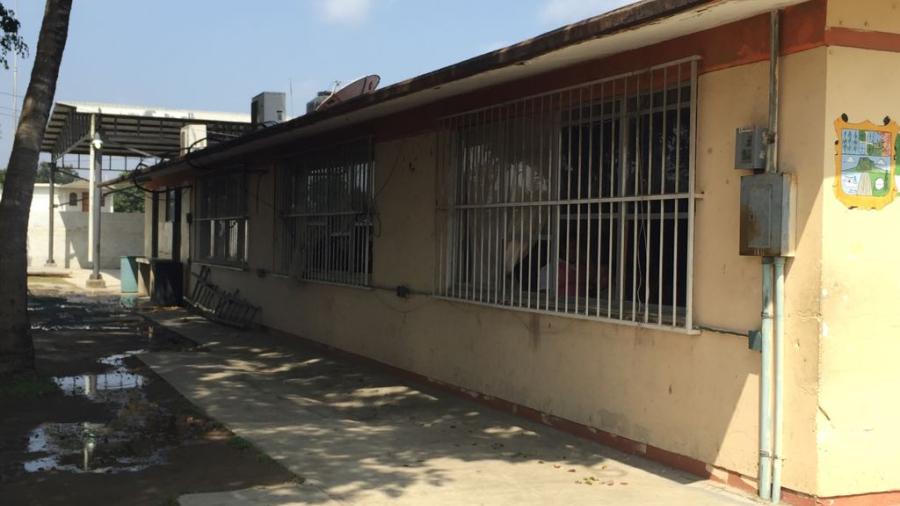 Padres de familia y maestros deben organizarse para cuidar escuelas