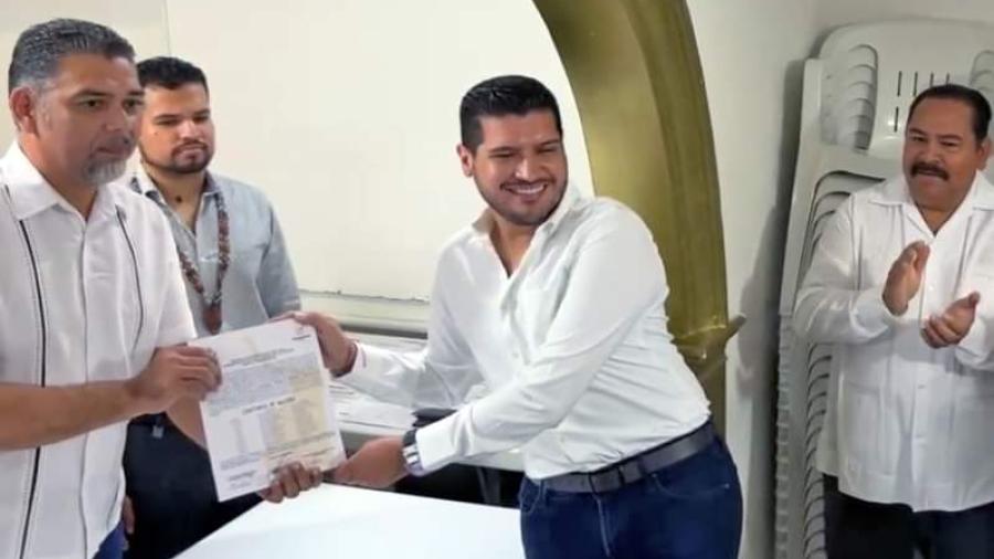 Recibe Beto Granados constancia de Alcalde electo, con 128 mil votos