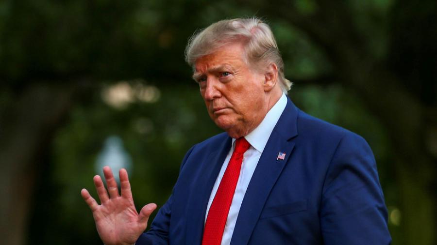 La FED no puede 'mentalmente' permanecer a la altura de la competencia: Trump