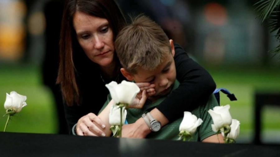 Rinden tributo a víctimas del 11-S en Nueva York
