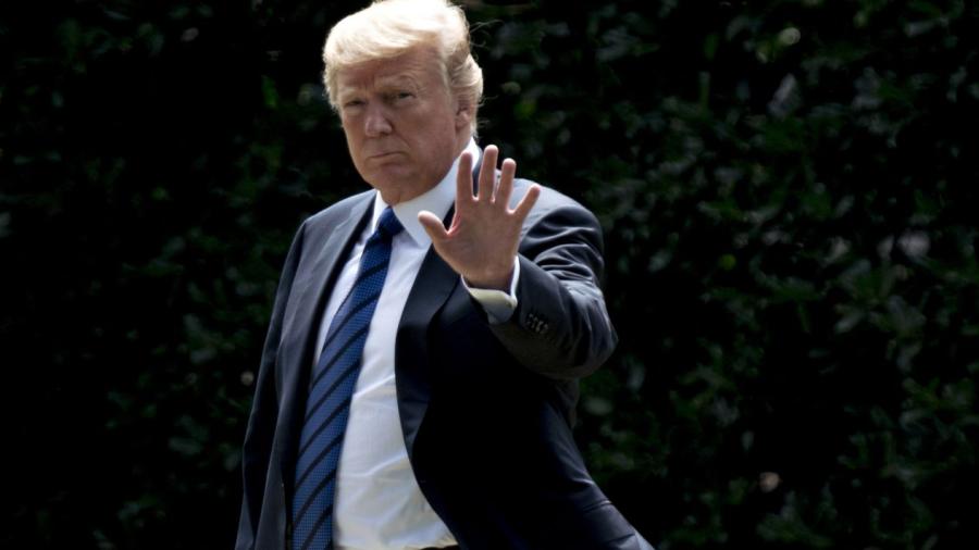 Insiste Trump en espionaje de campaña