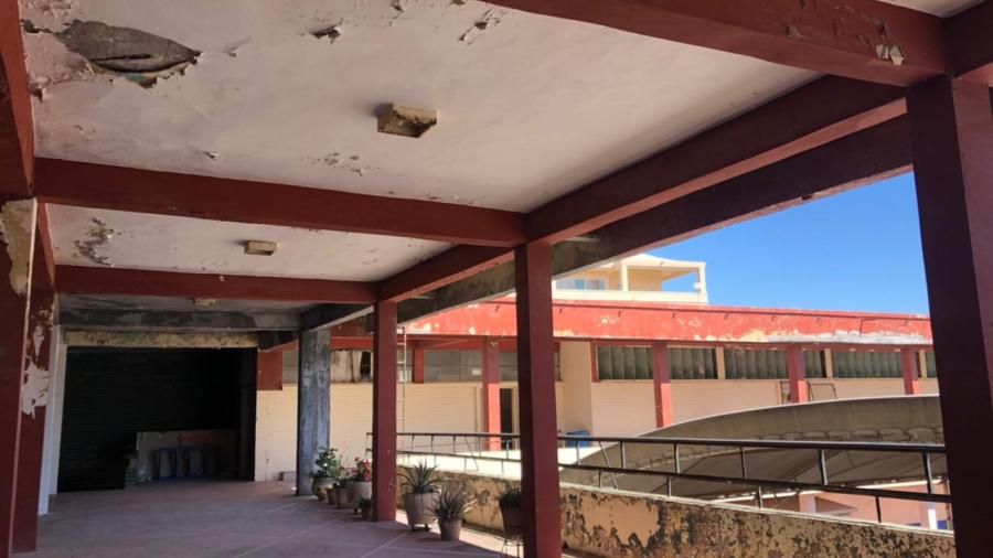 Denuncian deterioro en escuela José Pilar Palafox