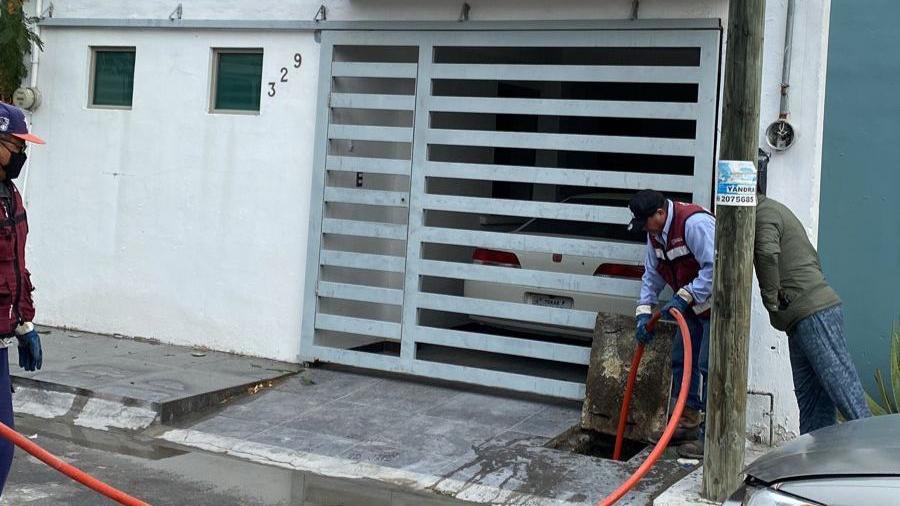 Realiza COMAPA desazolve en Fundadores 