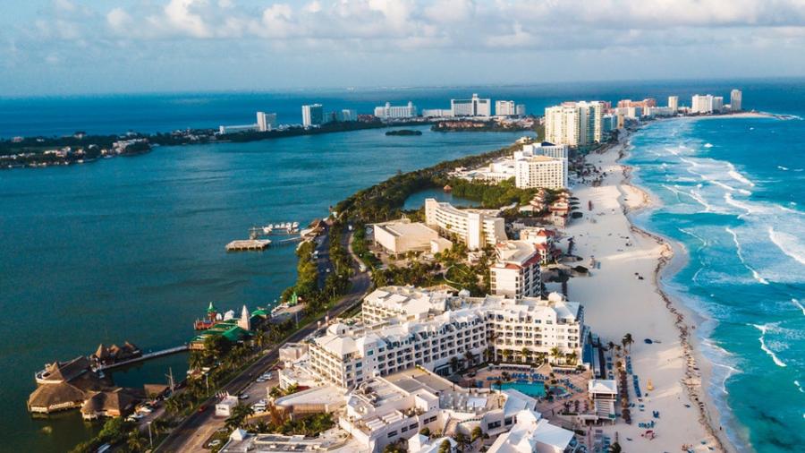 Programa de Zona Libre de la frontera norte, se ampliará al sureste: AMLO