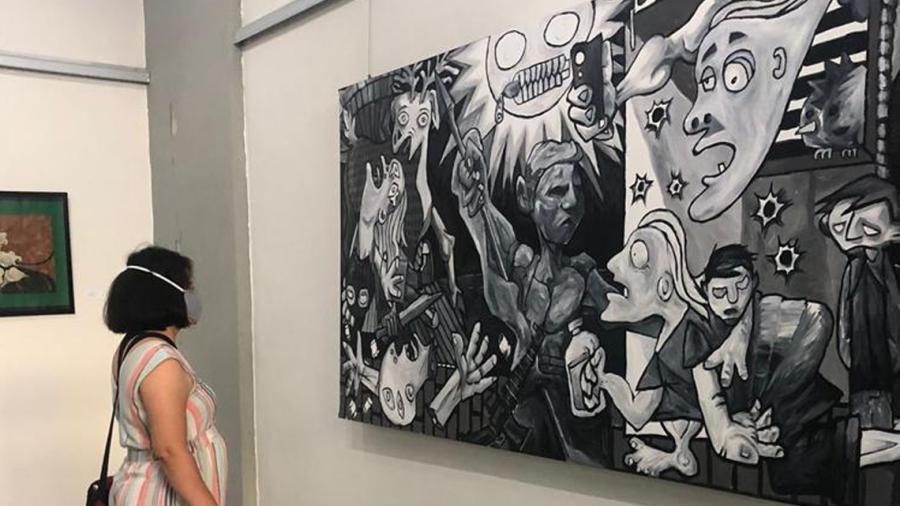 Presentan la primera exposición plástica en Estación Palabra