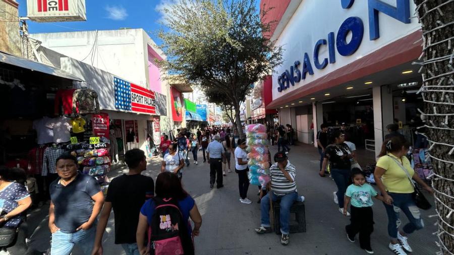 Comercio registra aumento en ventas por Navidad