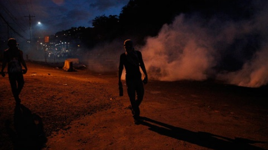 Honduras decreta toque de queda tras protestas