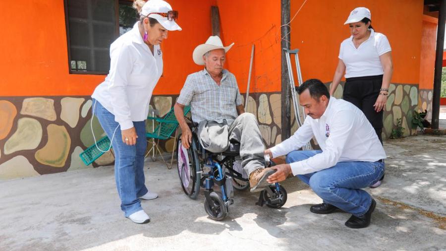 Entrega DIF Tamaulipas apoyos funcionales dentro de la “Ruta de la Esperanza”