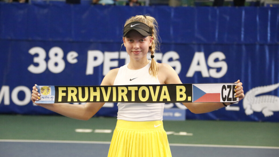 Brenda Fruhvirtova, la joven promesa del tenis