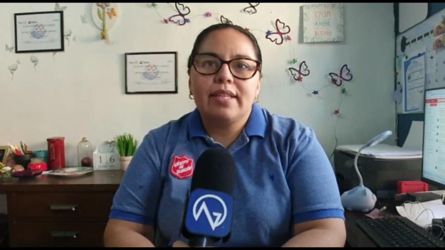 Invita ejército de salvación a apadrinar a un infante para el regreso a clases 