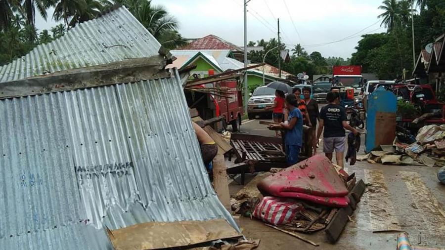 Aludes e inundaciones dejan al menos 85 muertos en Filipinas