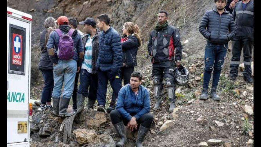 Al menos tres muertos en la explosión en minas en Colombia