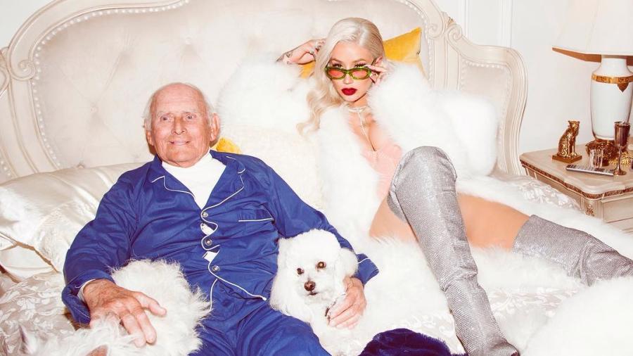 Iggy Azalea es una cazafortunas en el videoclip de 'Started'