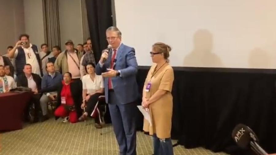 Ebrard pide reponer proceso de selección y denuncia agresión contra su equipo