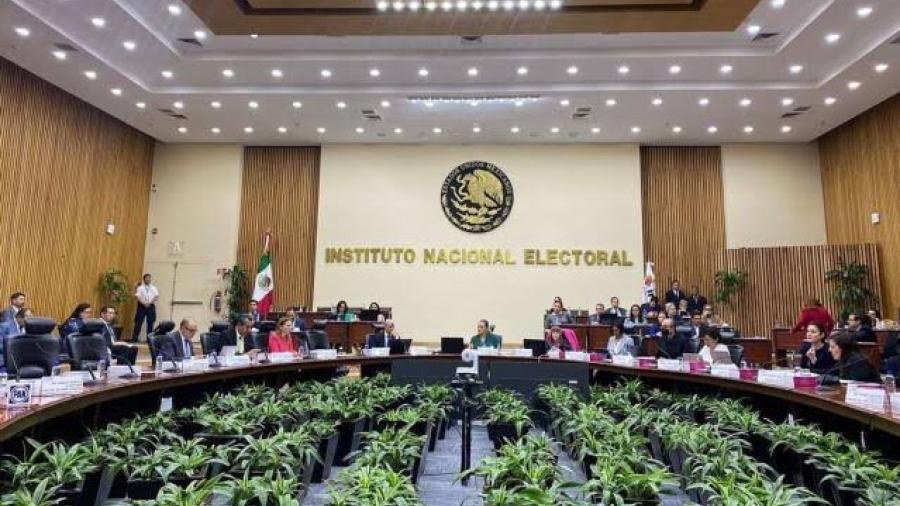 Advierte el INE riesgos si diputados aprueban recorte presupuestal