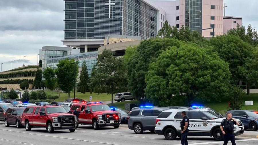 Son 4 muertos por tiroteo en hospital de Oklahoma 